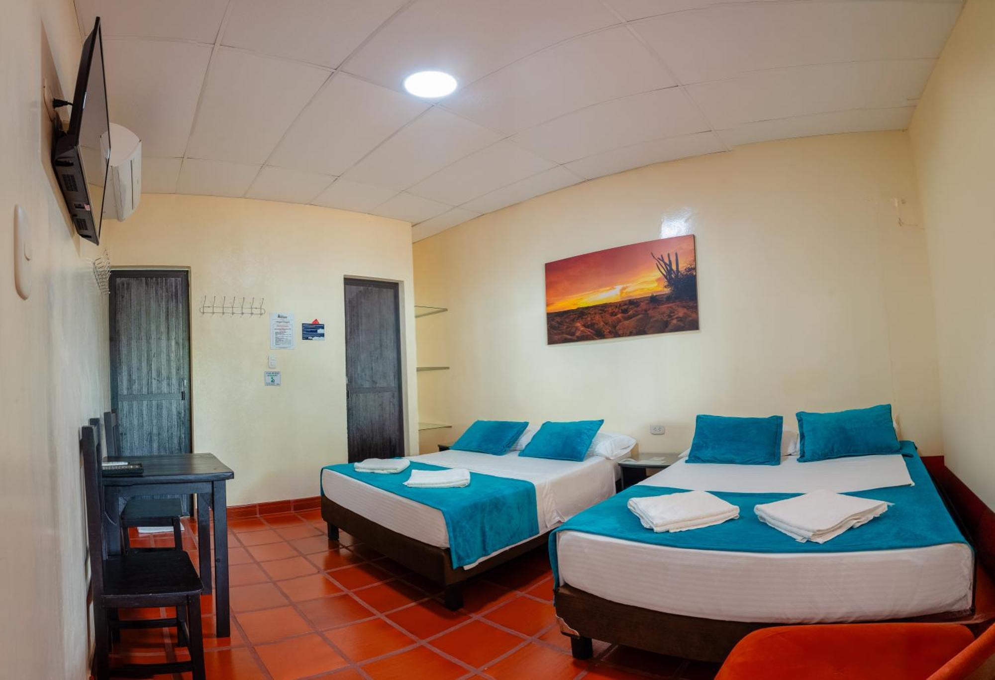 Hotel Villa Paraiso Villavieja Kültér fotó