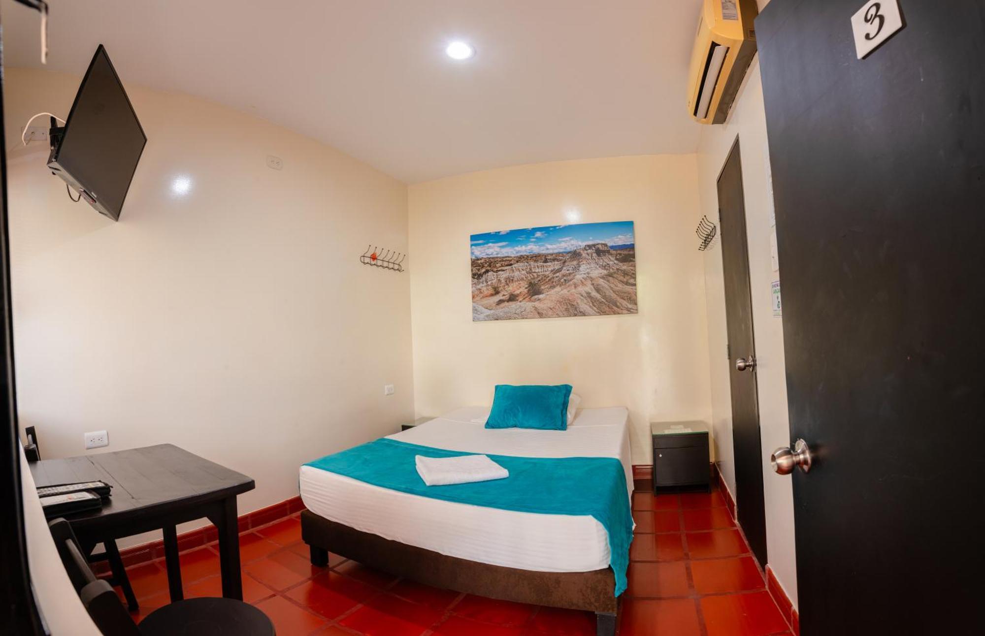 Hotel Villa Paraiso Villavieja Kültér fotó