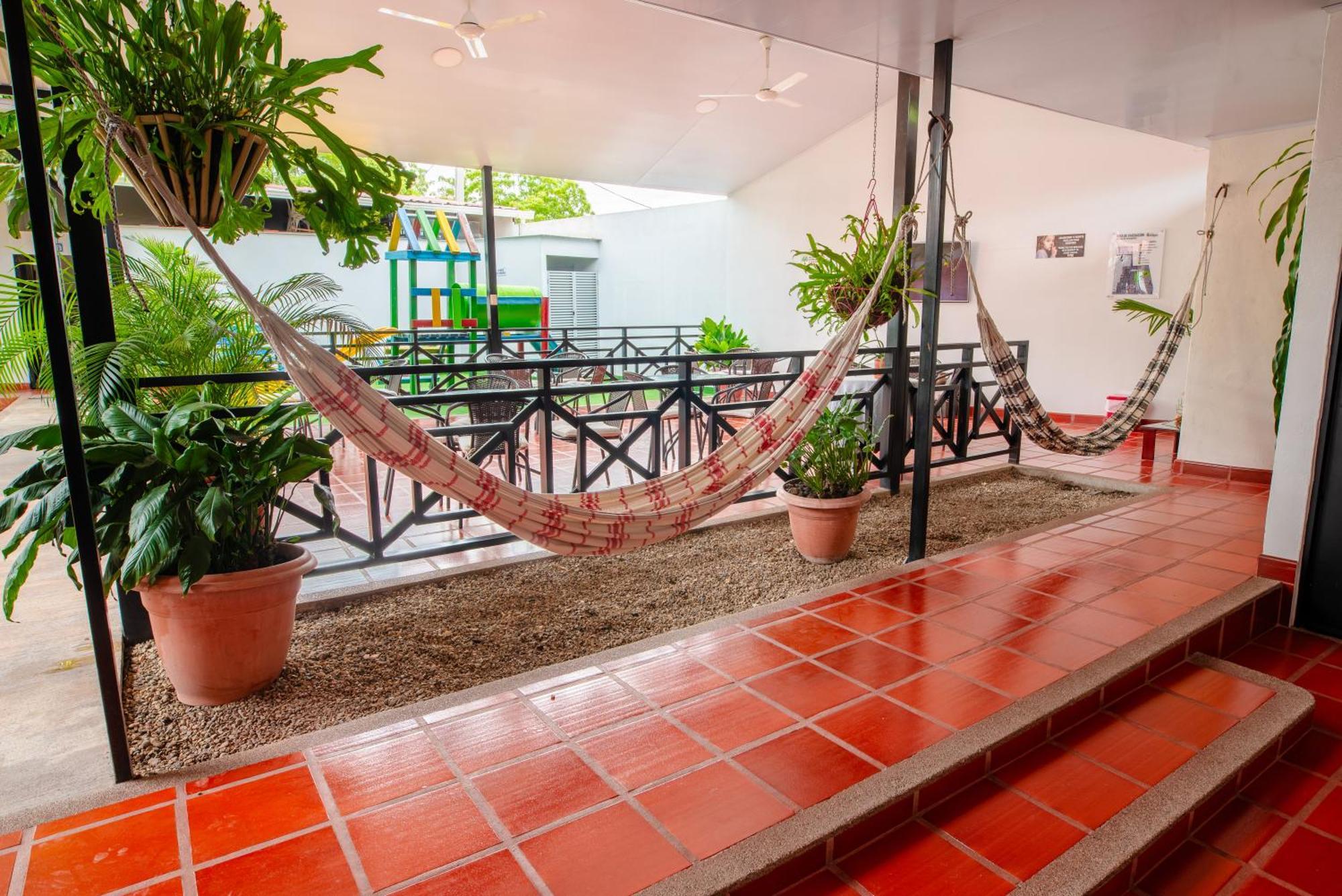 Hotel Villa Paraiso Villavieja Kültér fotó